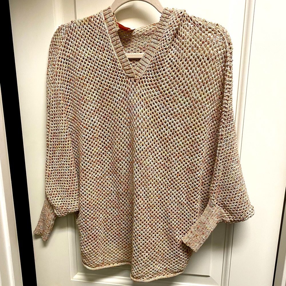 Multi Color top cute with a tank underneath. Great for spring!